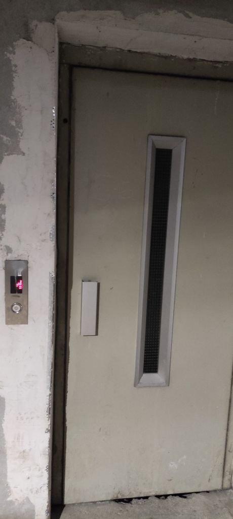 Продава се Гараж / Паркомясто в Велико Търново, Бузлуджа - 17 кв.м за 1648 €/кв.м - Снимка #6