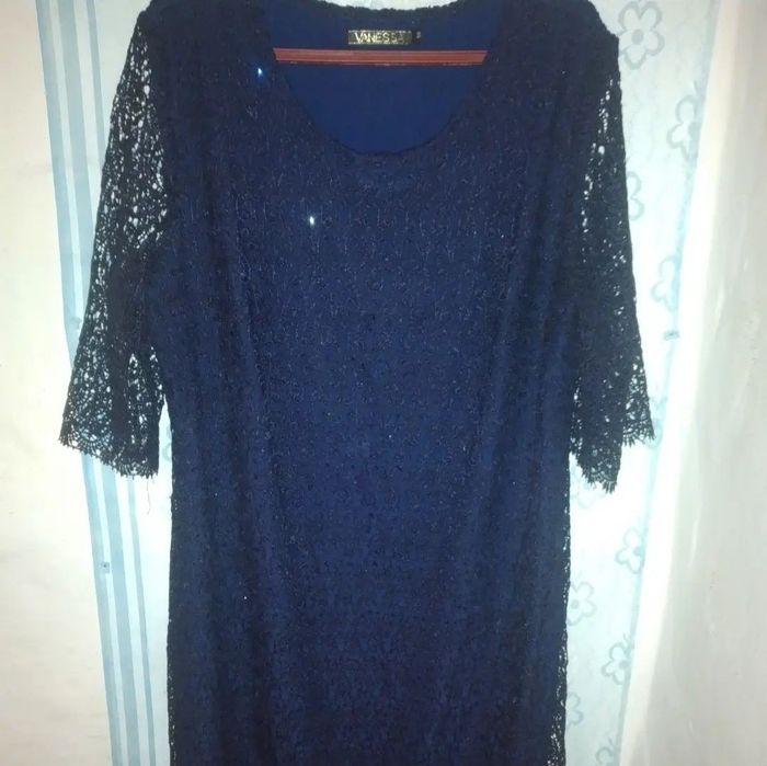 Размер 58 . Цена 4000 теңге