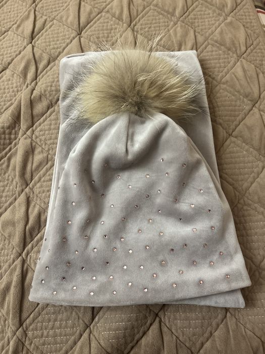 Шапка зимняя с шарфом комплект