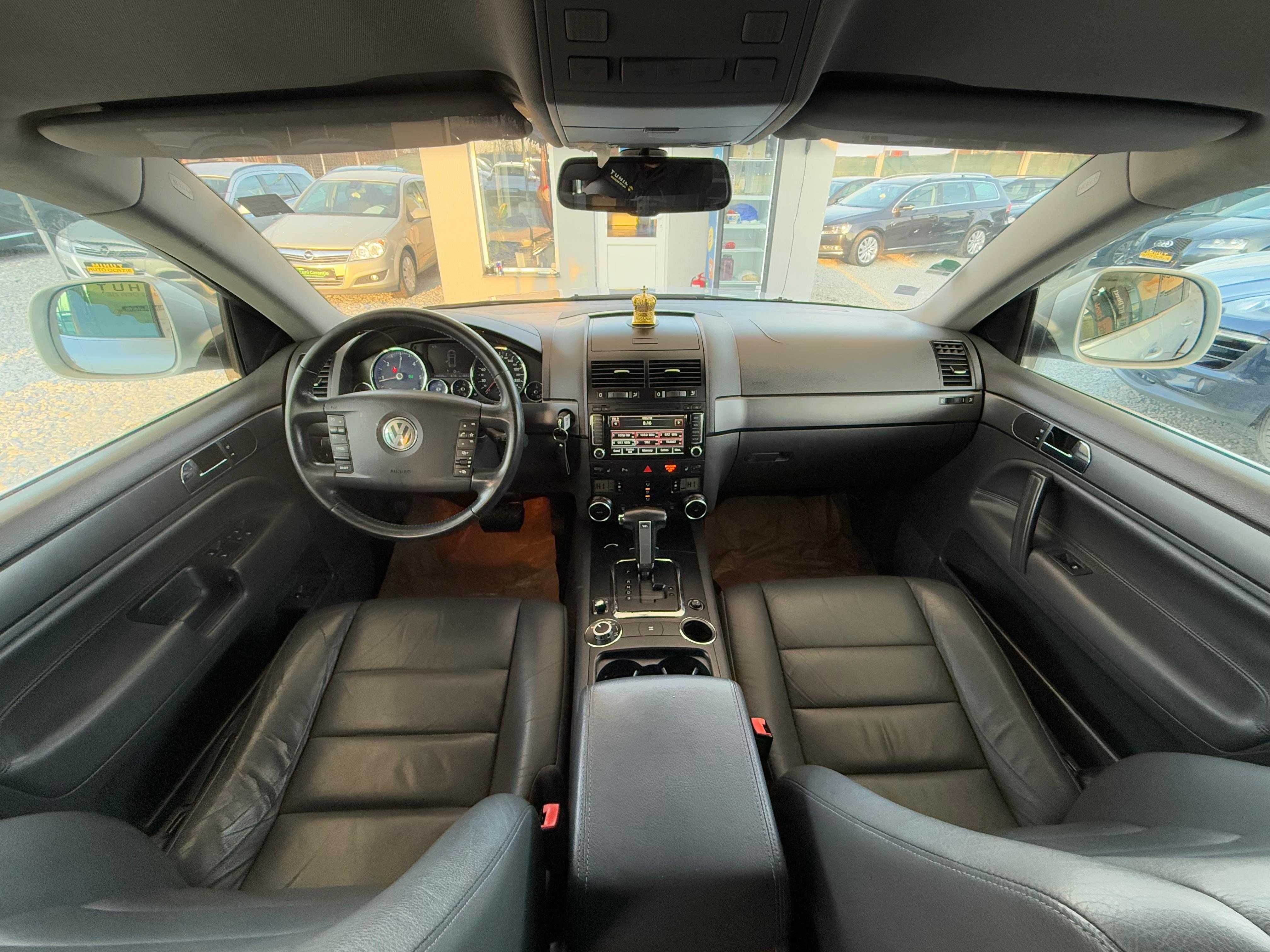 Volkswagen Touareg | 3.0 Diesel (239 CP) Euro 4 | Posibilitate Rate