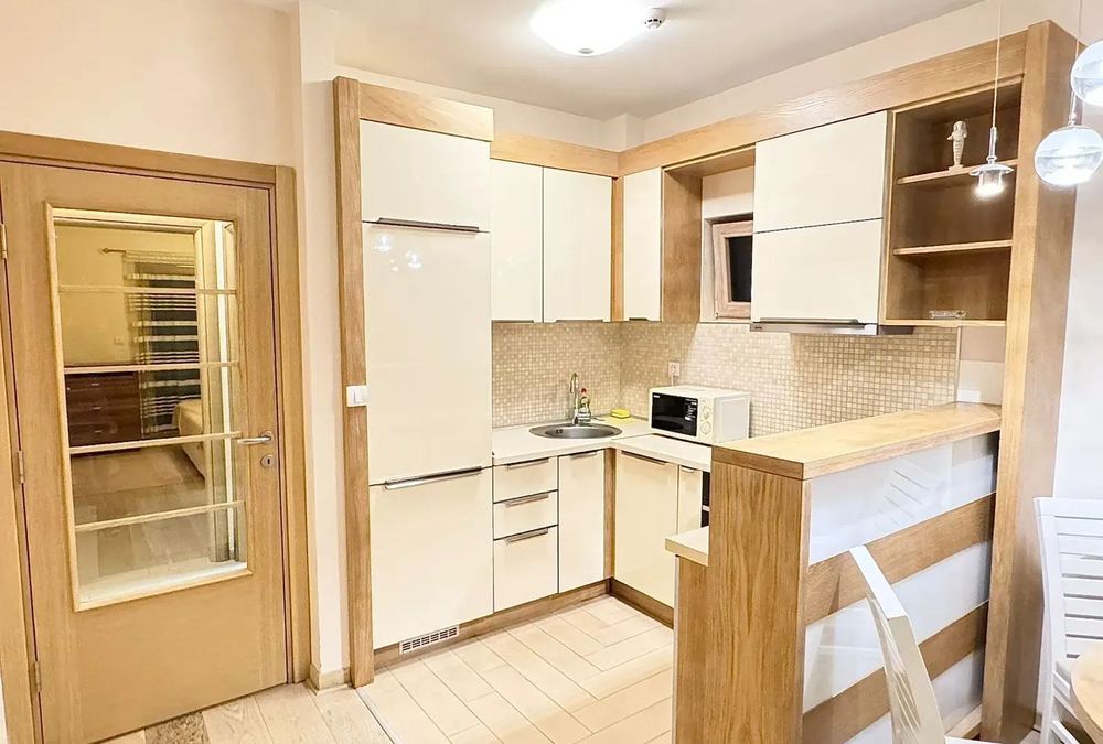 Продава се Двустаен апартамент в София, Дружба 1 - 65 кв.м за 1785 €/кв.м - Снимка #2