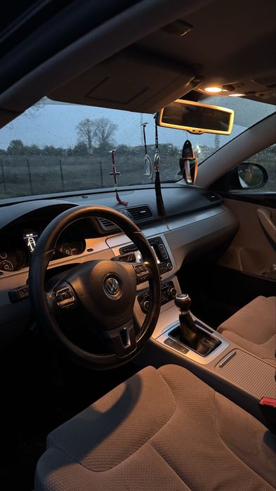 Vand VW Passat B6 2010