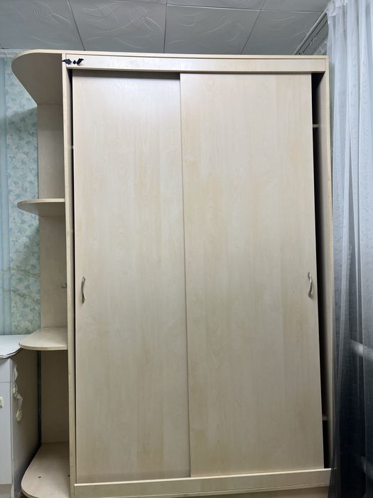 Продам шкаф 10т.