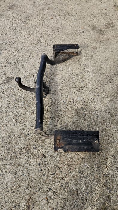 Теглич за Опел Вектра Б комби