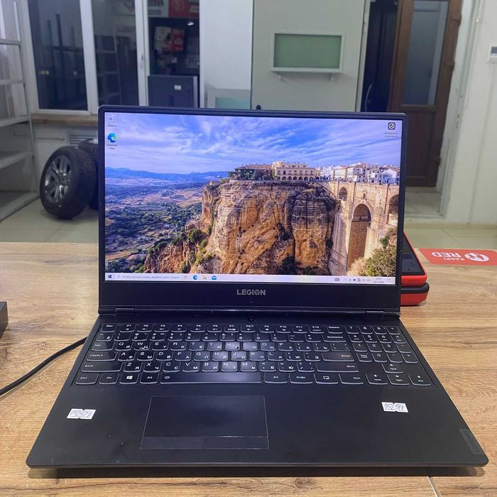 K162/Ноутбук lenovo 81SX/sk152517