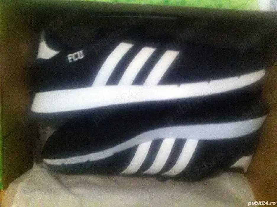 Adidas -- Universitatea Craiova - Banii merg la un baiat bolnav