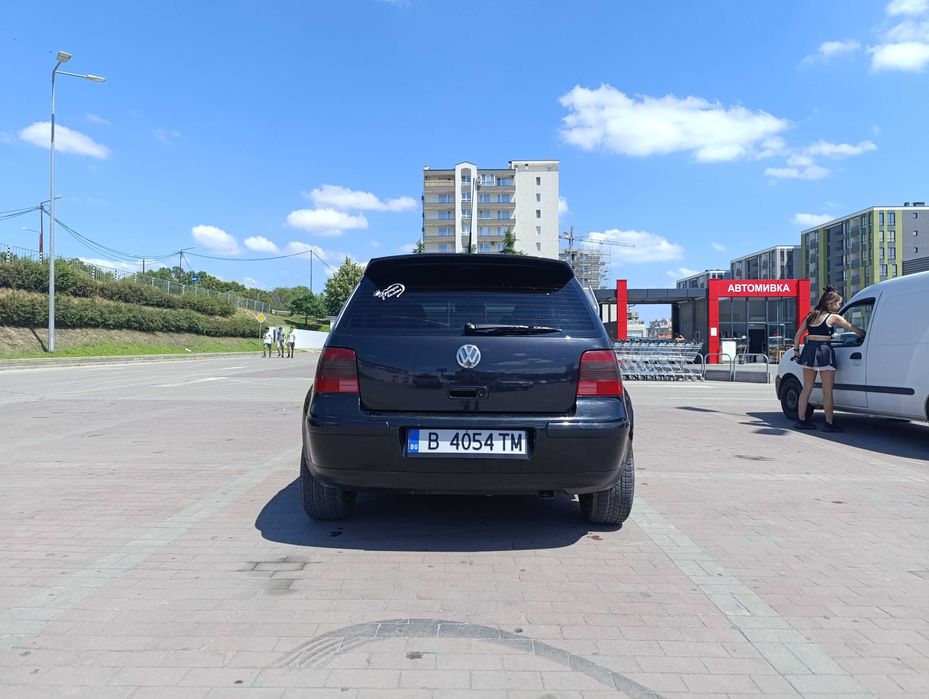 Автомобил Golf 4
