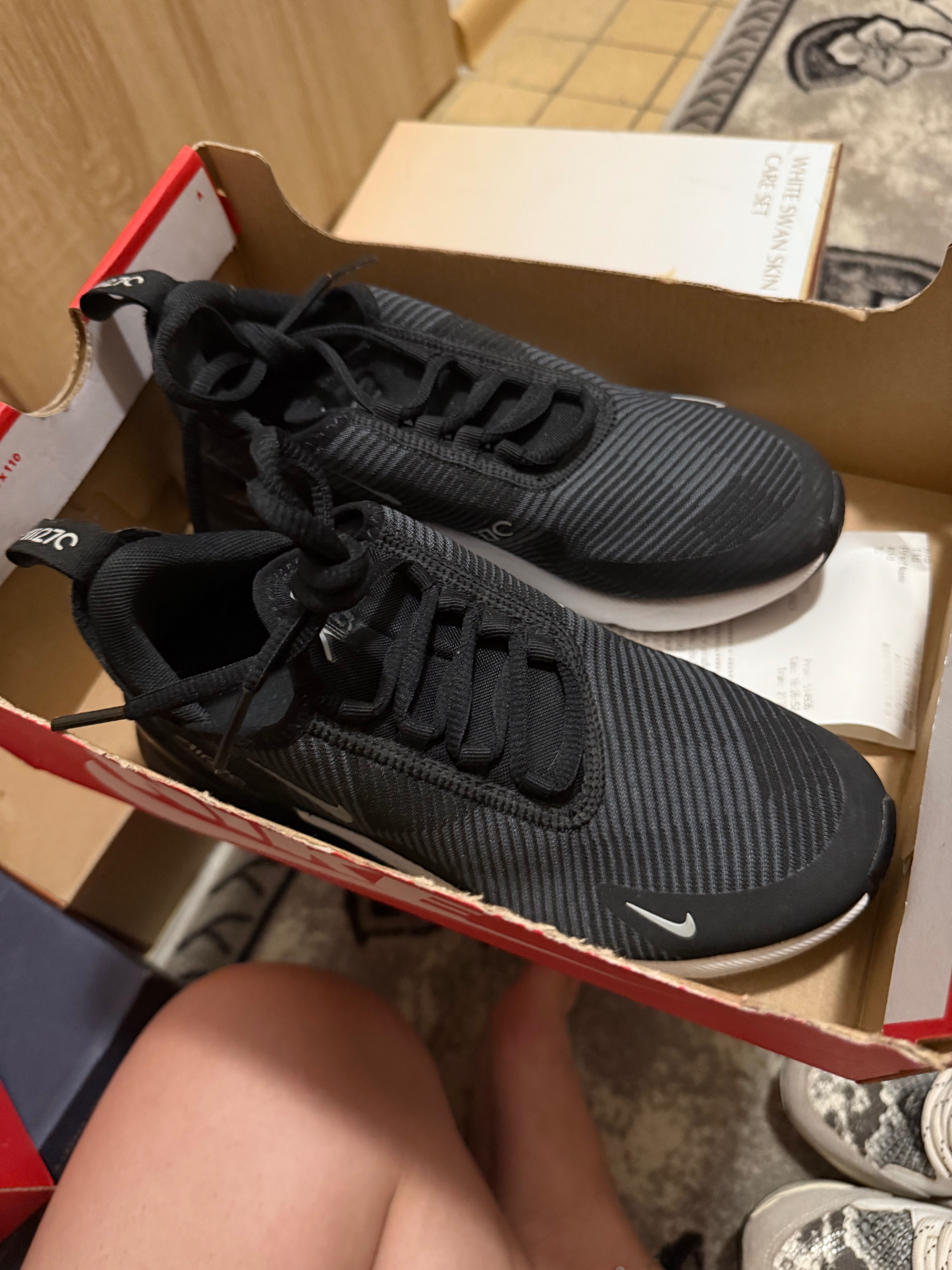 Nike Air Max 270