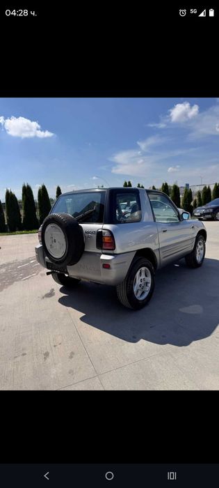 Toyota Rav 4 2.0 бензин 128кс.