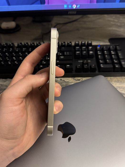 iPhone 13 White 128gb