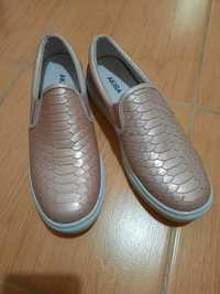 Mocasini roz pudrat - mas 40