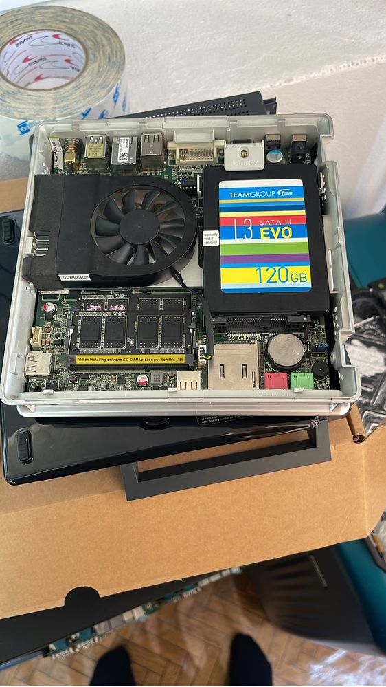 Mini pc zorac id 86 ssd 125gb