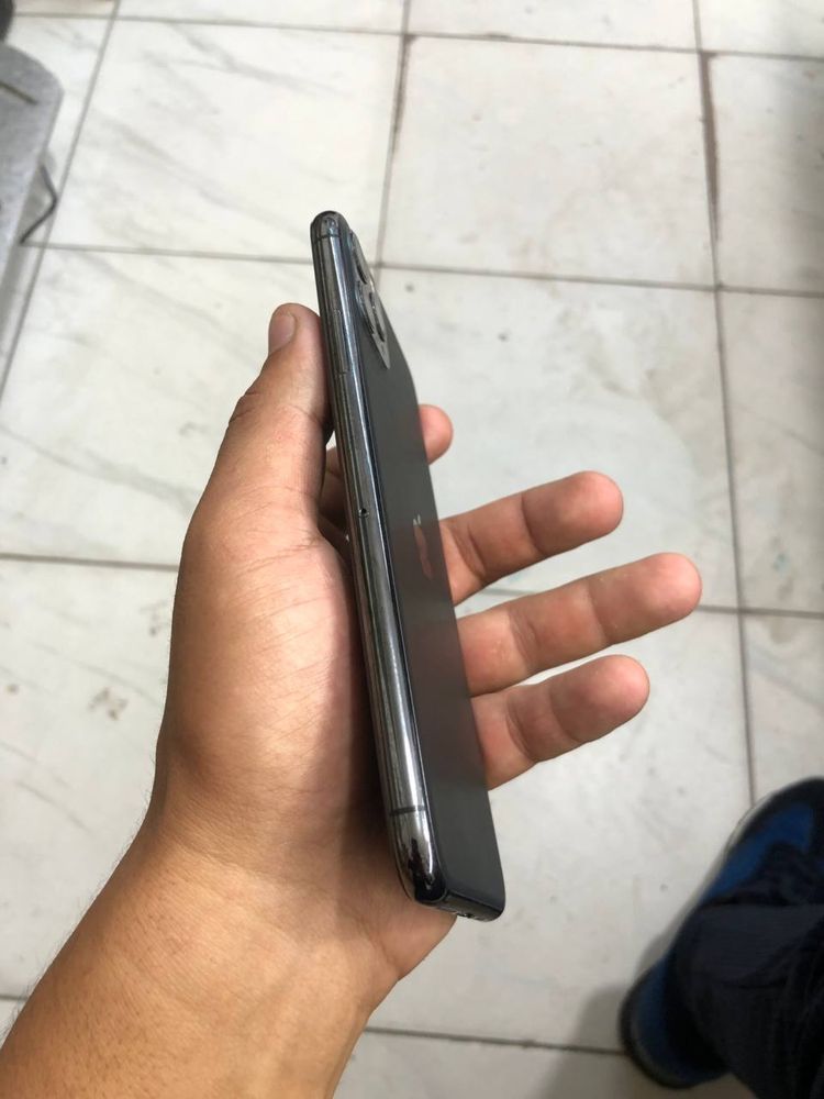 Iphone 11 pro max 64 gb