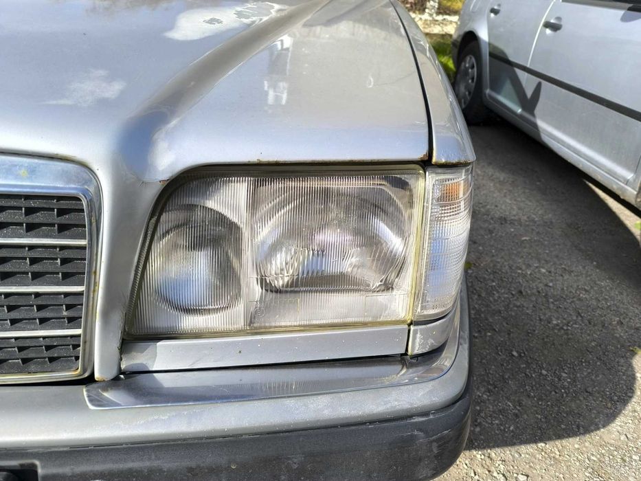Преден капак мерцедес W124 Facelift