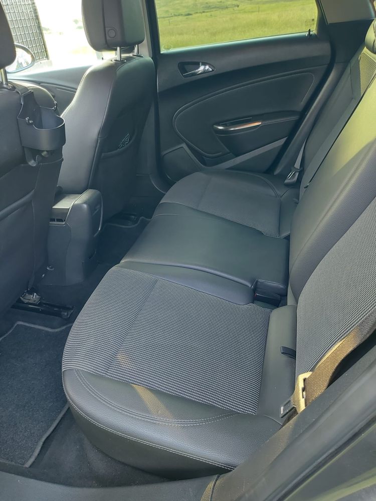 Opel Astra J 1.7 CDTI • 2012 • Interior piele • 241.000 km • 3800€