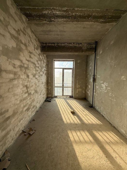 Konechka tomonda 3 xonali korobka sotiladi