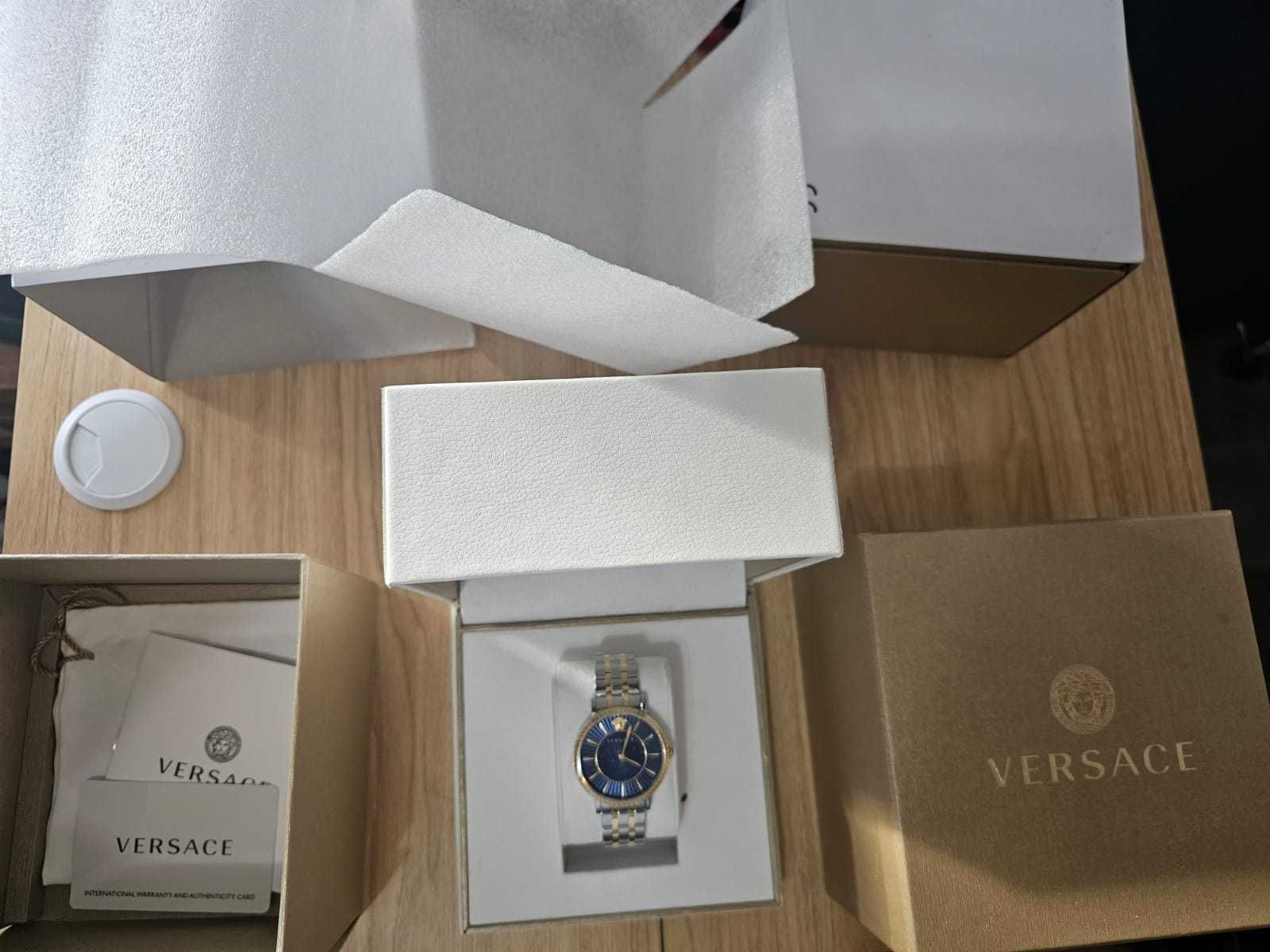 Ceas dama Versace Watches V-ETERNAL Albastru