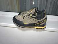 Vand pantofi sport Lasportiva originali nr 42