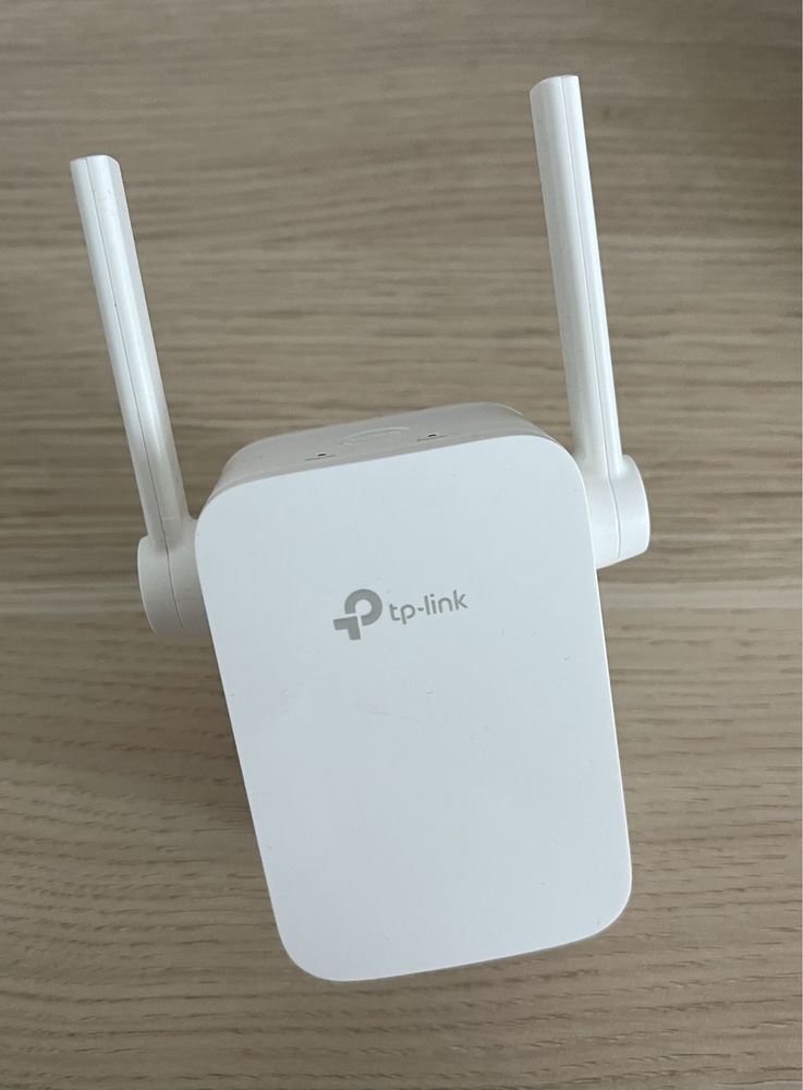 Wireless Range Extender TP-LINK TL-WA855RE, 300 Mbps