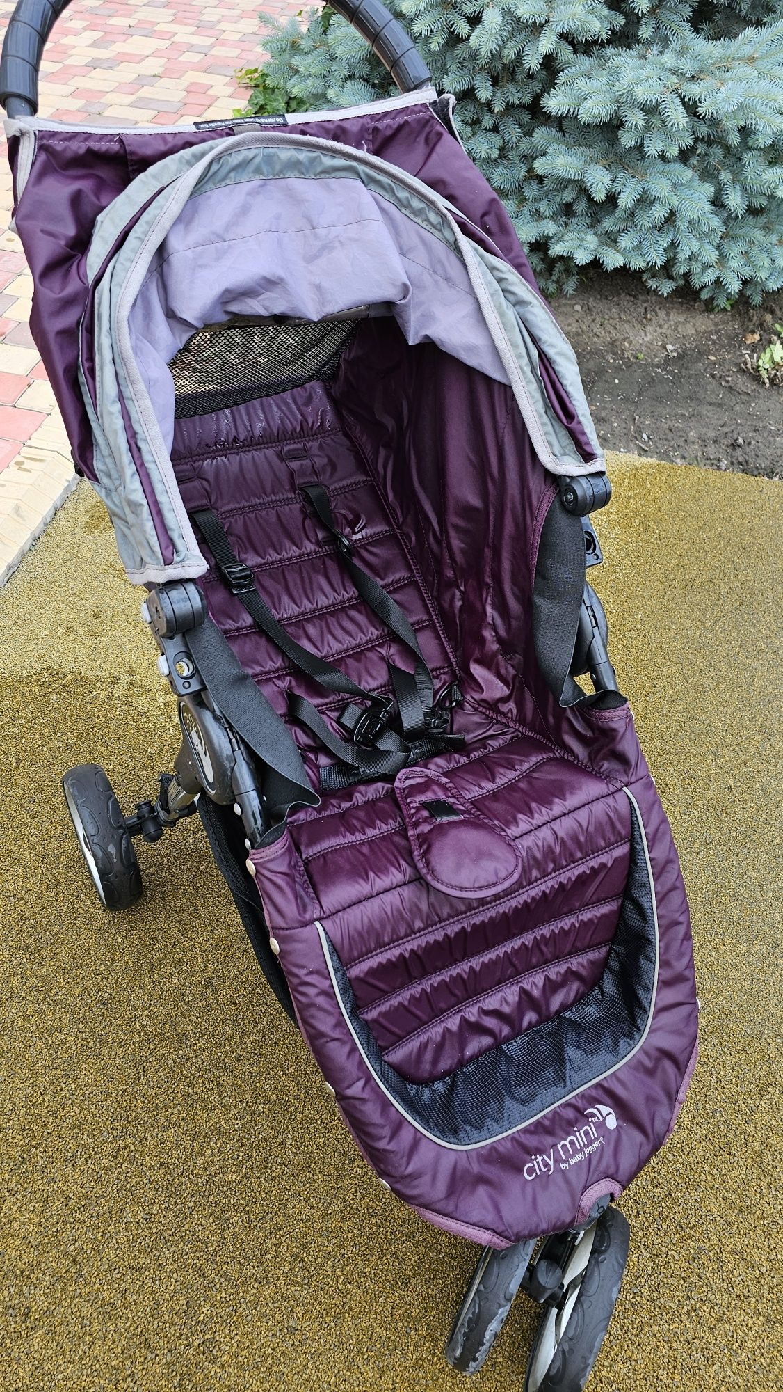 Детская прогулочная коляска - Baby Jogger City Mini