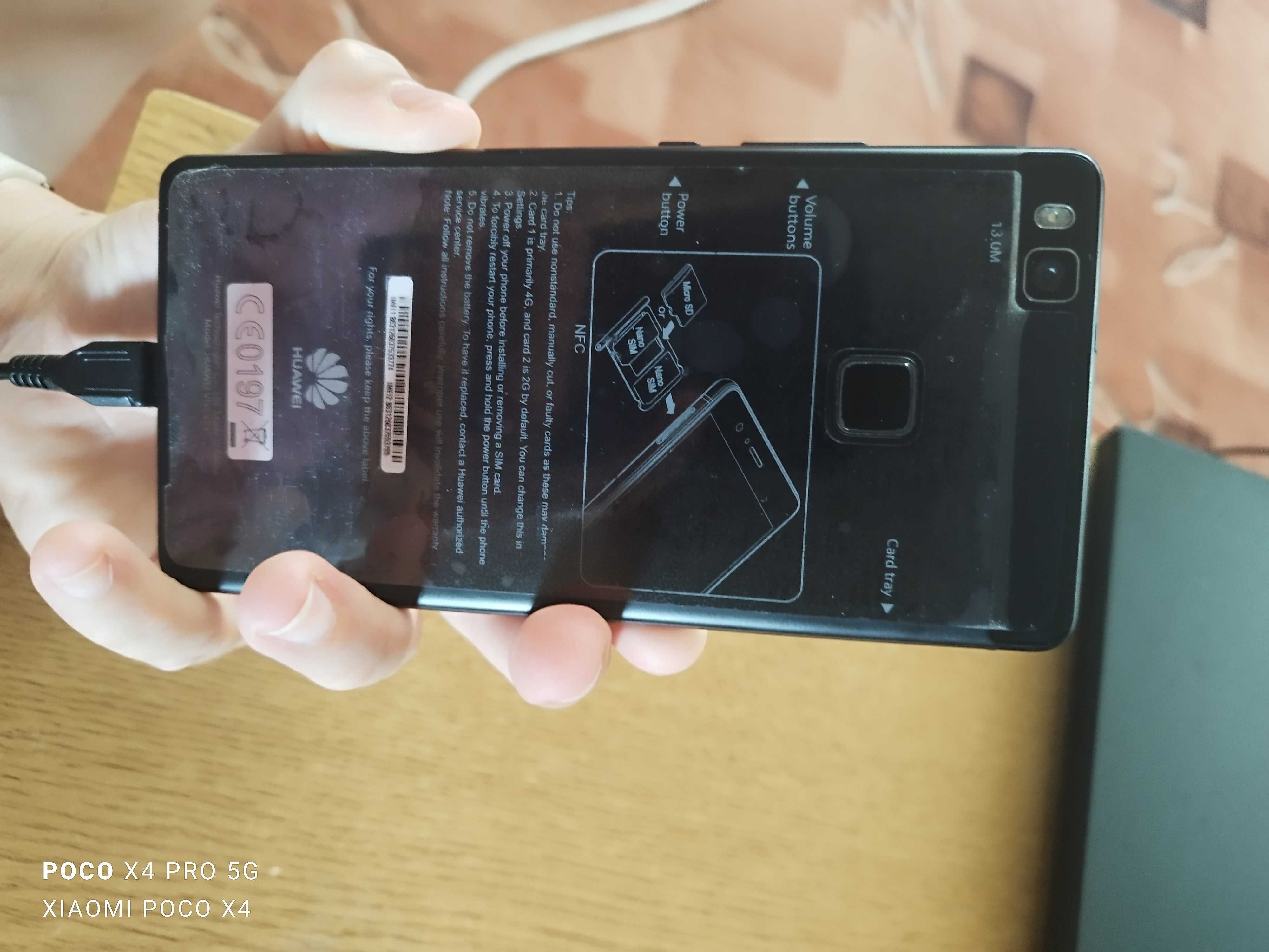 Телефон Huawei P9 lite