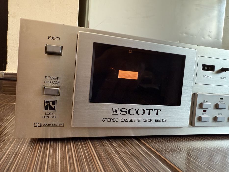 Scott 665 Касетен Дек