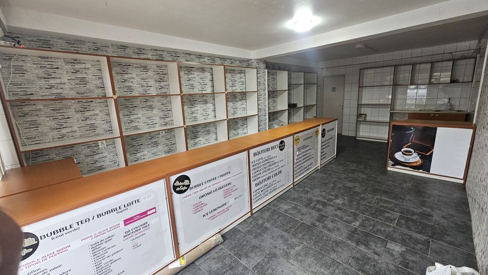 Mobila magazin, rafturi