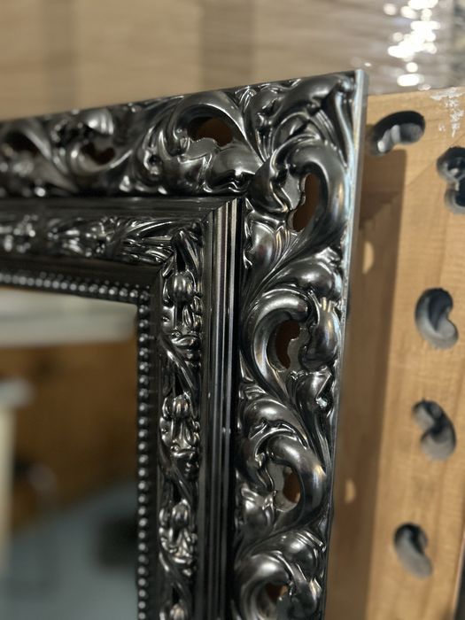 Зеркало в итальянской раме