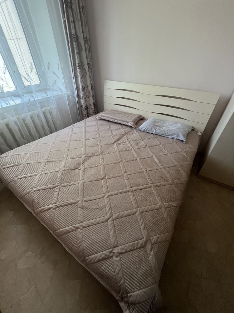 Продам кровать со шкафом