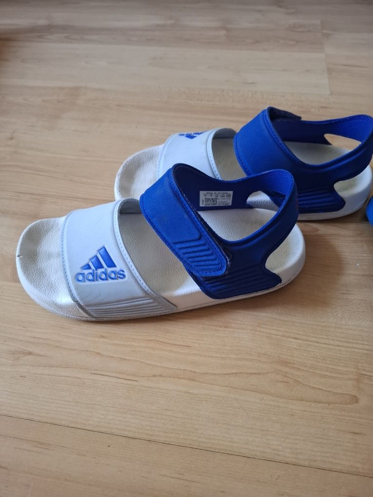 Летни сандали на Adidas