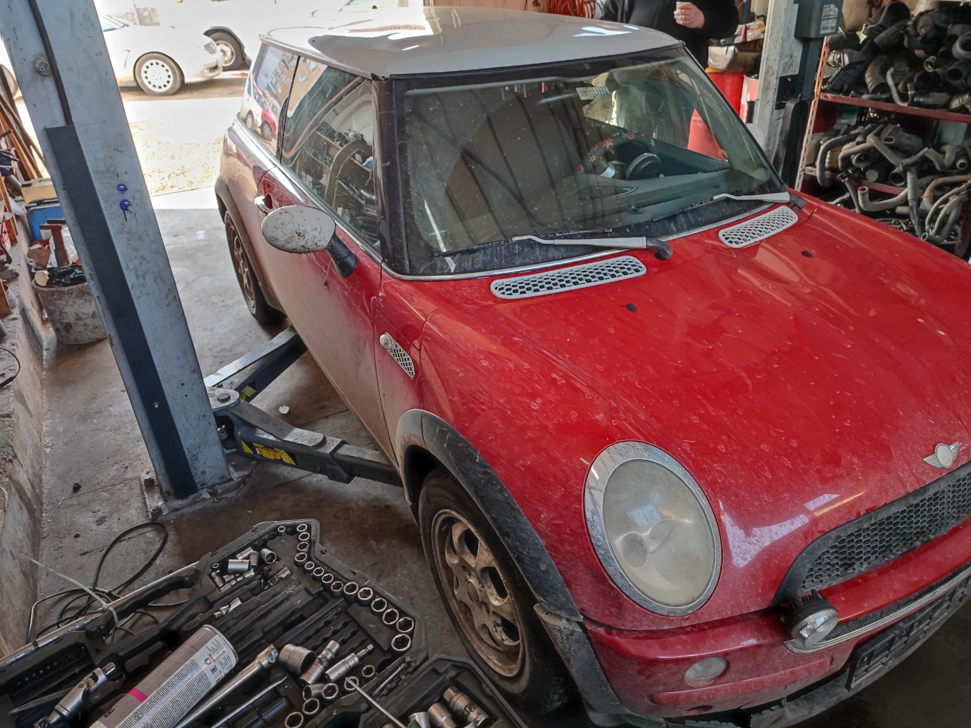 Mini cooper 1.6 на части