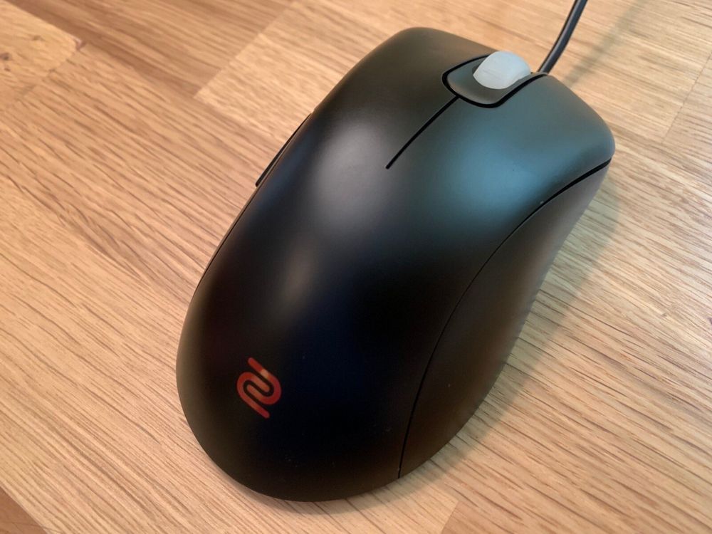 Zowie ec2-a игровая мышь