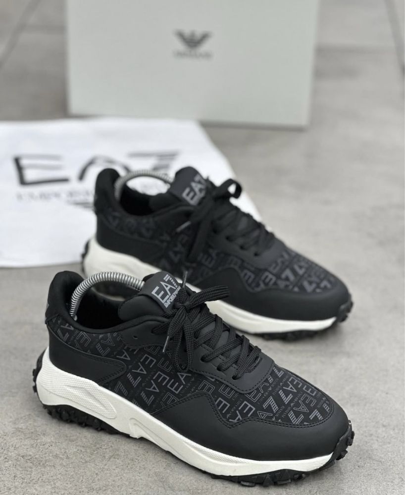 Lichidare de stoc - adidasi armani, boss, d&g, vltn, balenciaga