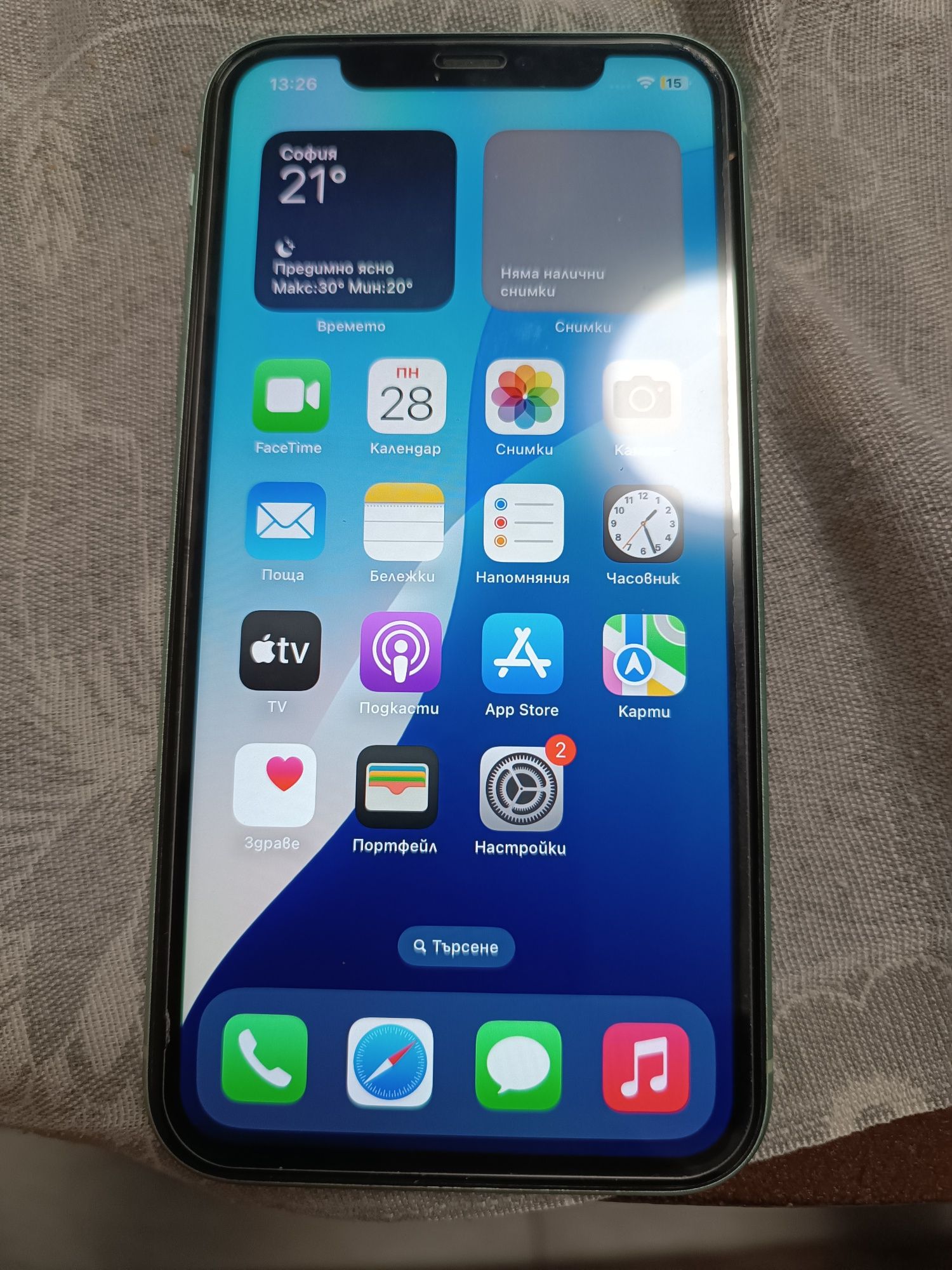 iPhone 11 64gb 76 процента батерия
