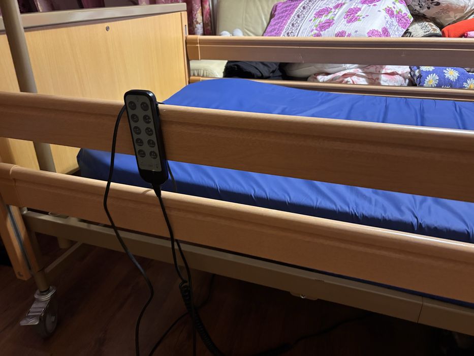 Инвалидна количка и други полощни средства