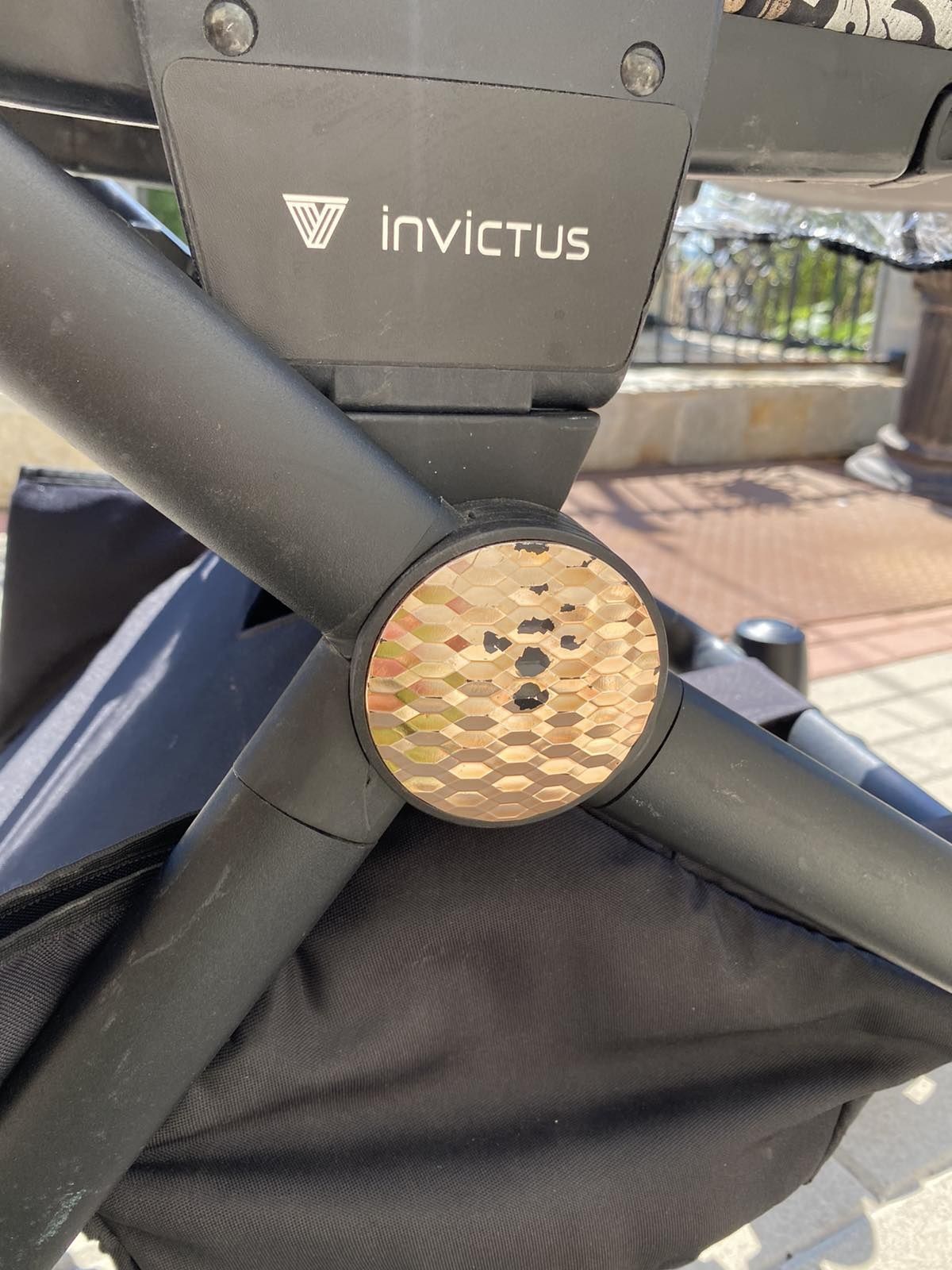 Употребявана бебешка количка Invictus