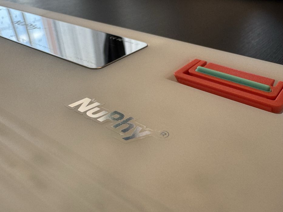 Tastatura mecanica NuPhy Air75 cu switchuri Moss