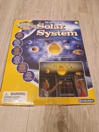 Jucărie interactiva - Sistemul solar