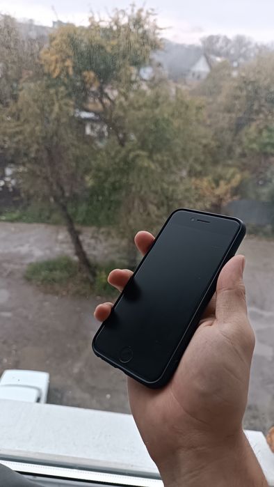 Я Продаю iPhone 7