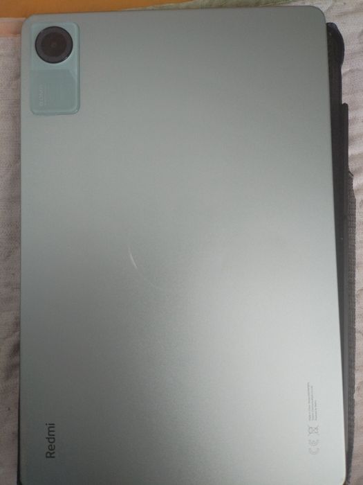 Планшет Redmi Pad SE