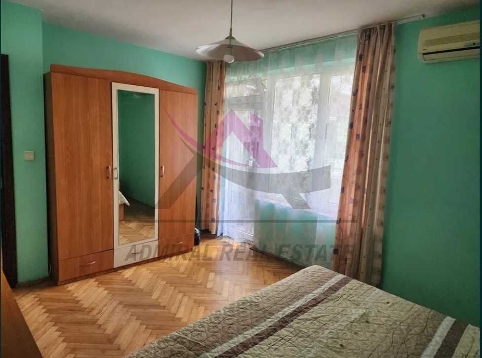 Дава се под наем Едностаен апартамент в Варна, Спортна зала - 45 кв.м за 500 € - Снимка #2