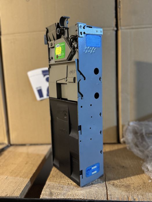 Jetoniera COGES/cititor NV10/automate cafea/snack/ suport jetoniera