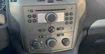 Оригинално радио за Opel Zafira