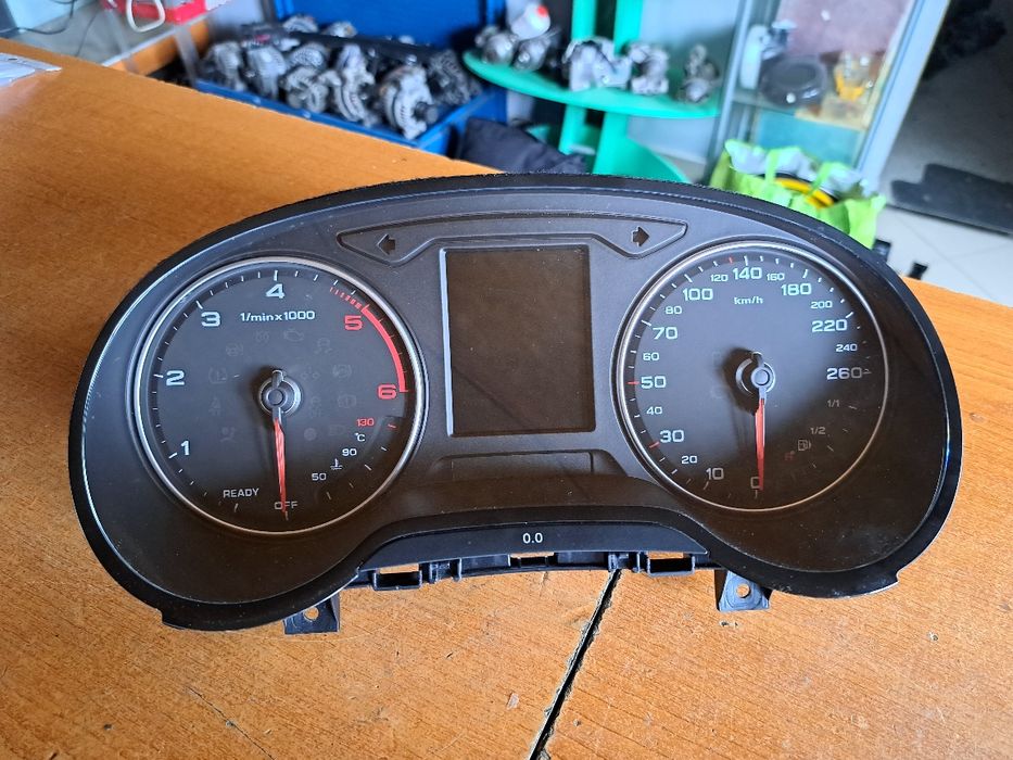 Ceasuri bord Audi A3 8v 8V0920861D
