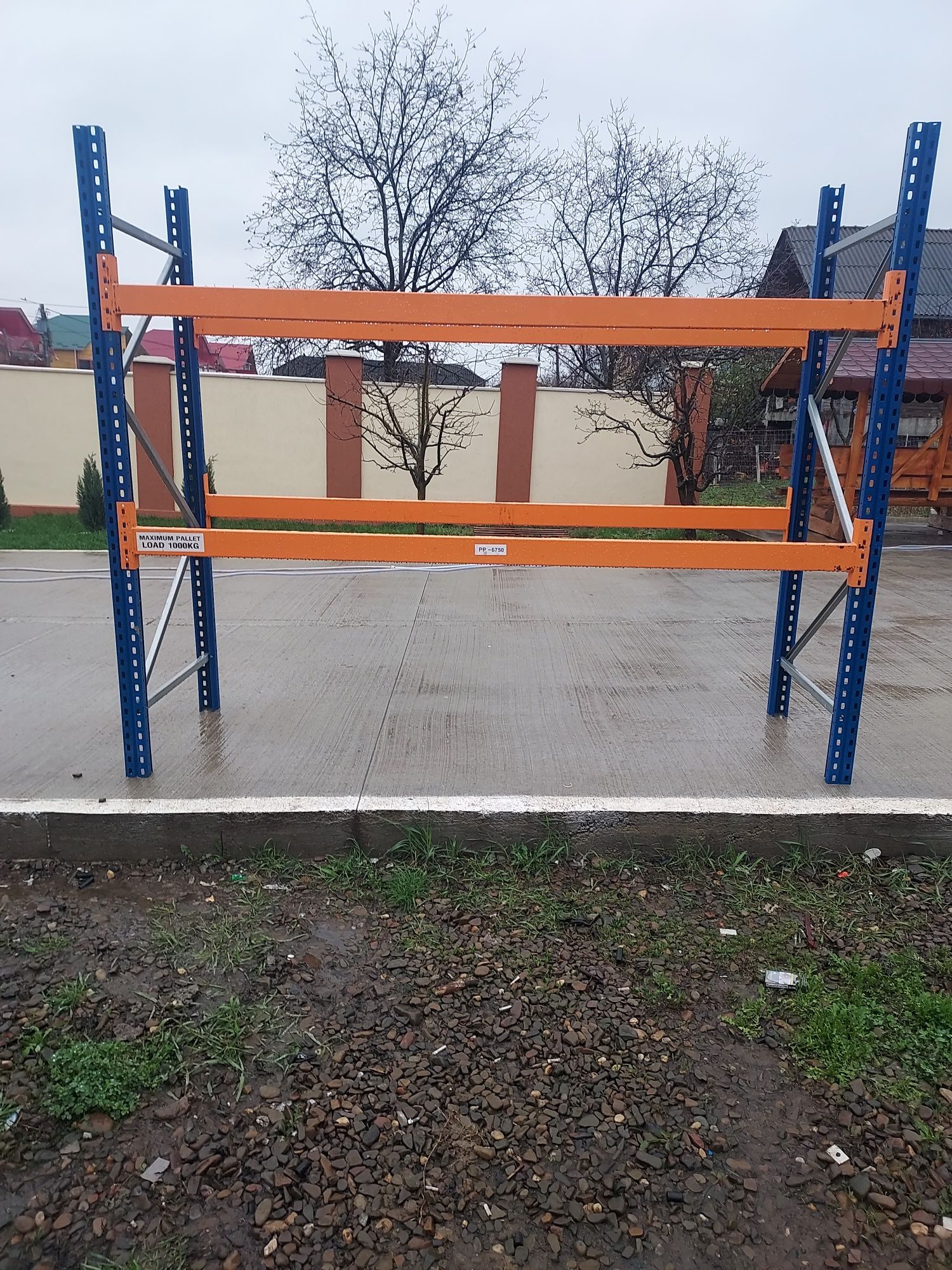 Rafturi metalice profesionale  48