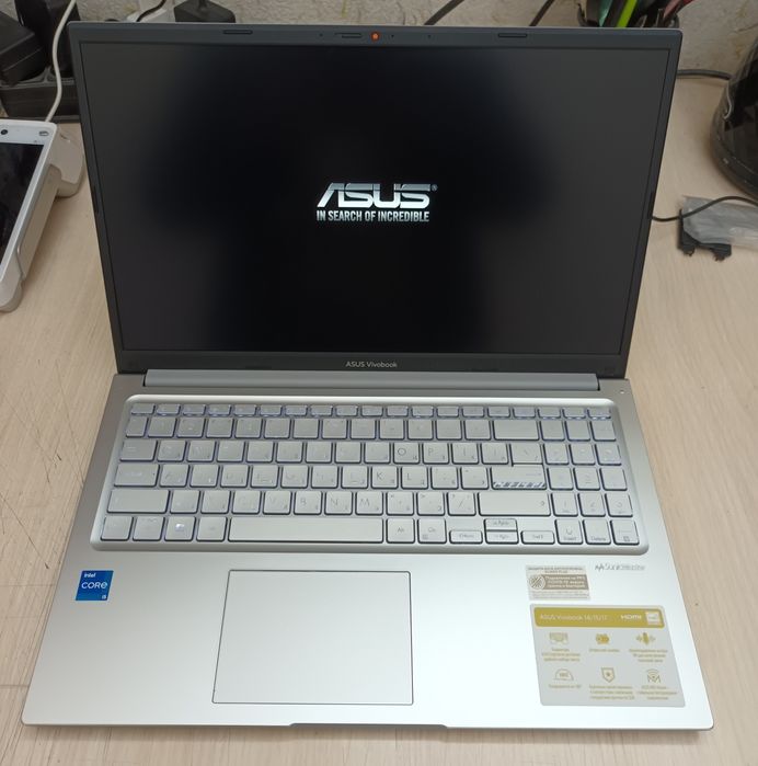 Asus vivobook Go 15