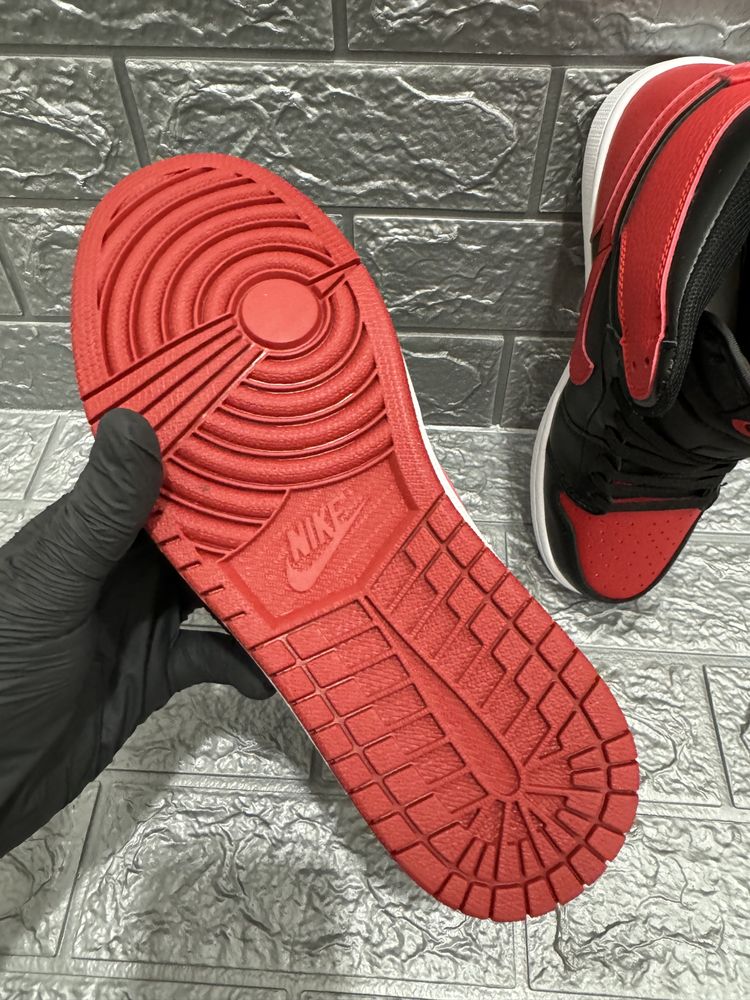 Nike Air Jordan 1 Bred Banned 40 44