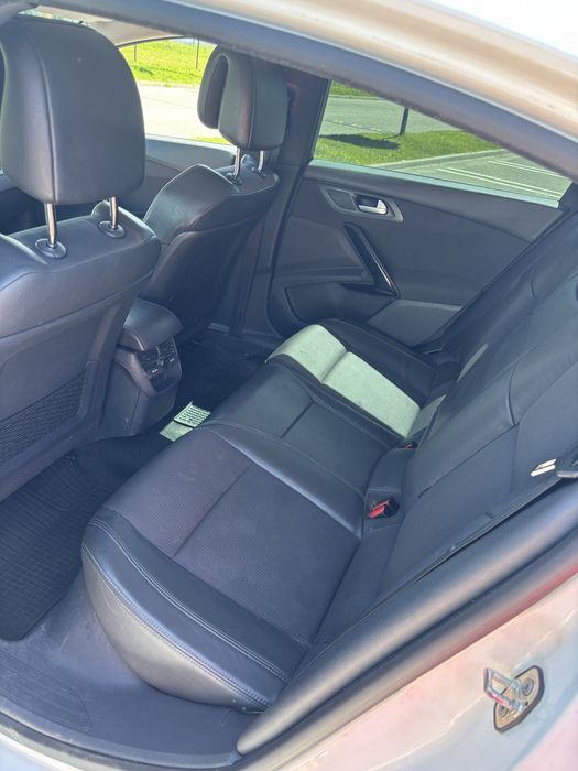 Vând peugeot 508 !