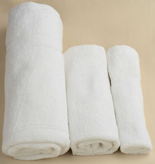 Бели хавлиени кърпи 450 г/м2 в 3 размера