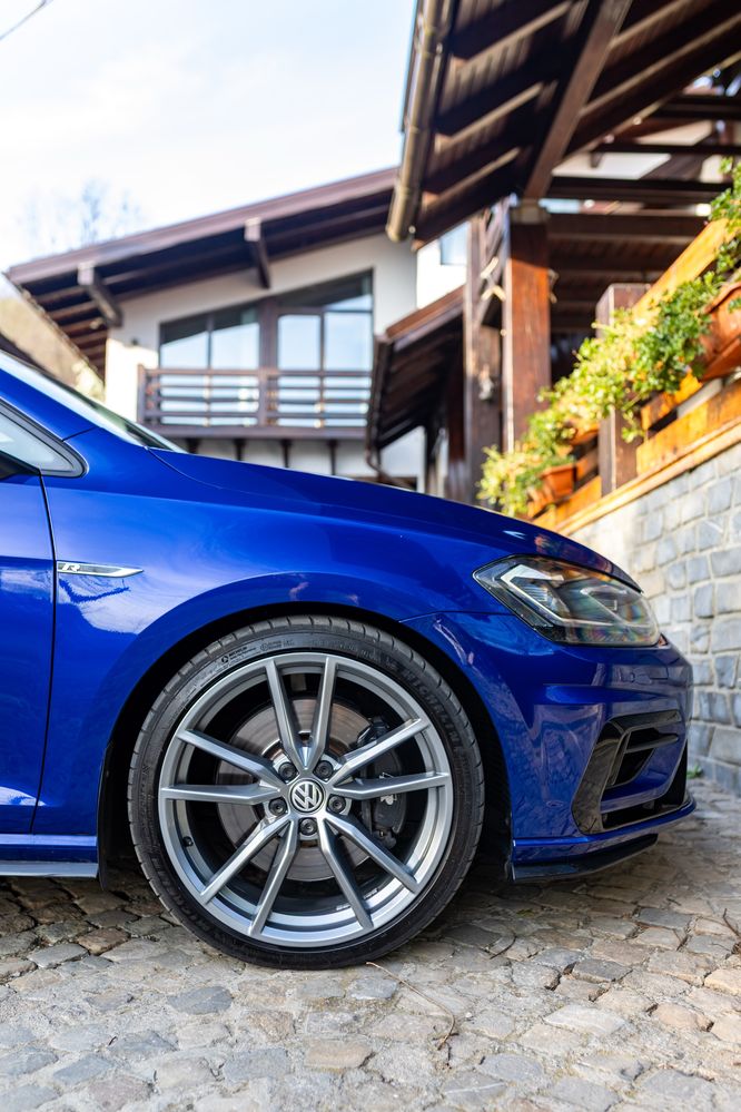Volskwagen Golf 7.5 R Manual